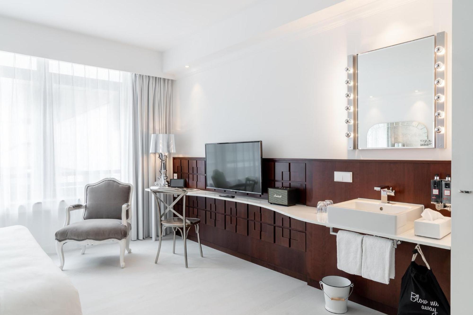Ruby Coco Hotel Dusseldorf By Ihg — Photos 3